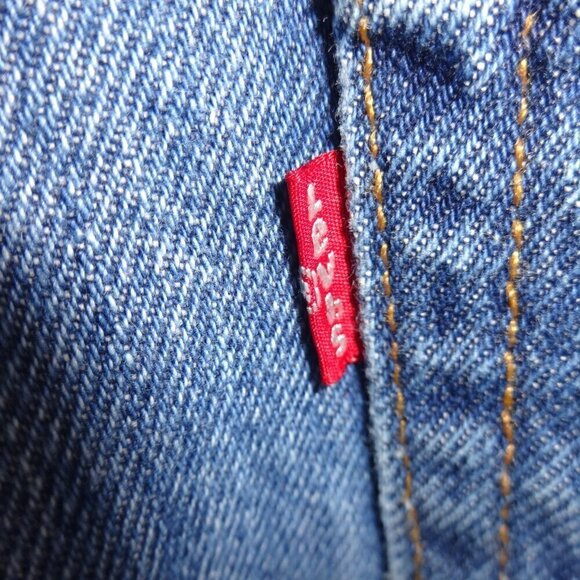 Levi's men's 517 denim jeans size 34 x 34, medium wash, straight leg,cotton, VGC - Picture 4 of 9